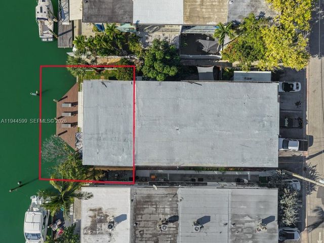 7286 Gary Ave, Miami Beach, FL 33141