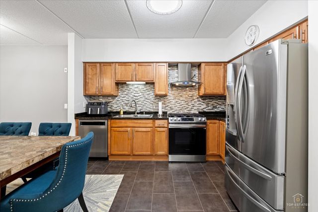 3501 Wellington Court 203, Rolling Meadows, IL 60008
