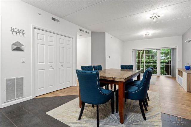 3501 Wellington Court 203, Rolling Meadows, IL 60008