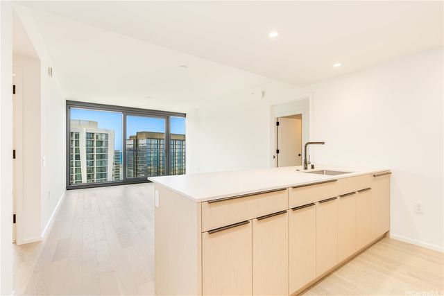 333 Ward Avenue 3904, Honolulu, HI 96814