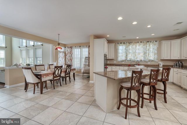 814 RACHEL DR, Franklinville, NJ 08322