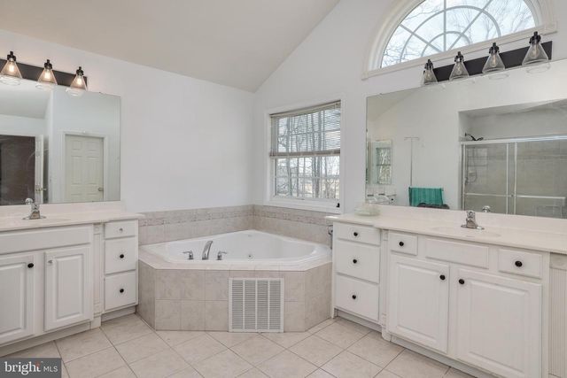 814 RACHEL DR, Franklinville, NJ 08322