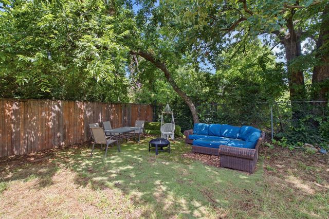 601 Park Lane, Denton, TX 76205