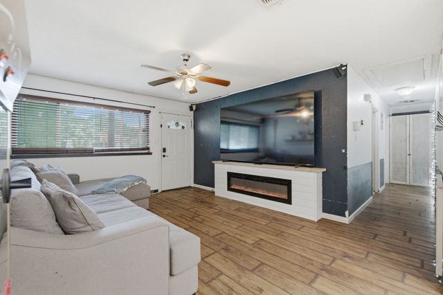 601 Park Lane, Denton, TX 76205