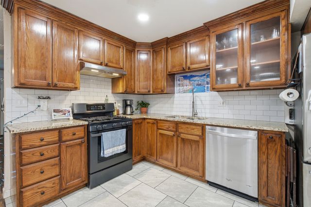 601 Park Lane, Denton, TX 76205