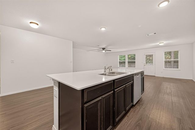 2011 Lost Timbers Drive, Conroe, TX 77304