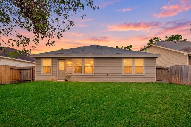 2011 Lost Timbers Drive, Conroe, TX 77304