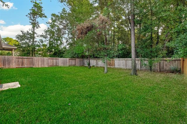 2011 Lost Timbers Drive, Conroe, TX 77304