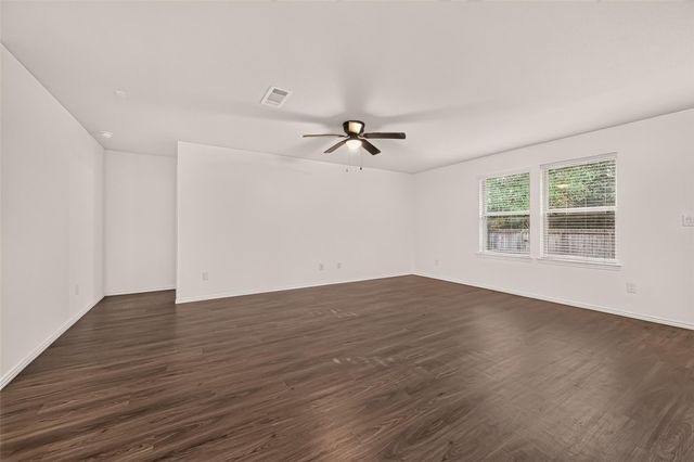 2011 Lost Timbers Drive, Conroe, TX 77304
