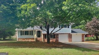 1102 Tony Valley Drive SE, Conyers, GA 30013