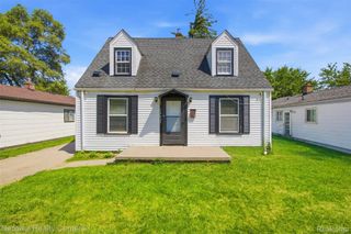 14227 Hobart Avenue, Warren, MI 48089
