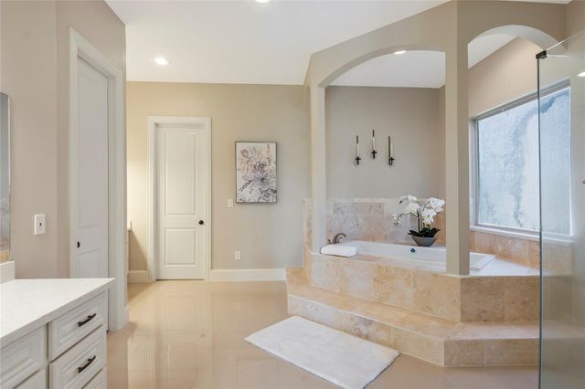 10827 Bourbon Street, Willis, TX 77318