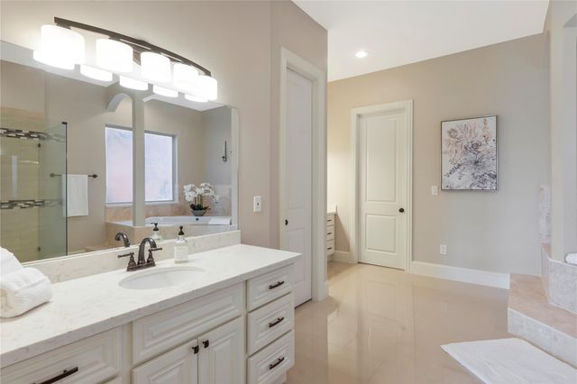 10827 Bourbon Street, Willis, TX 77318