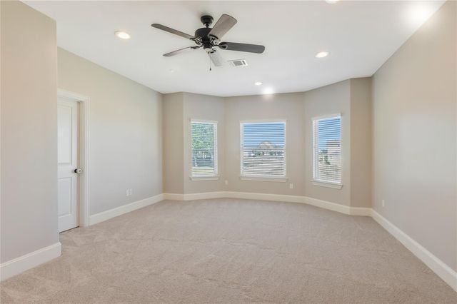 10827 Bourbon Street, Willis, TX 77318