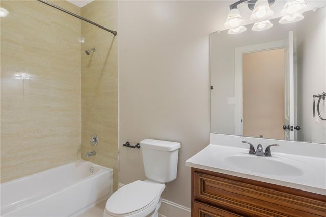 10827 Bourbon Street, Willis, TX 77318