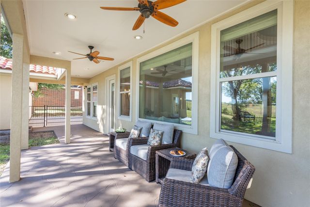 10827 Bourbon Street, Willis, TX 77318