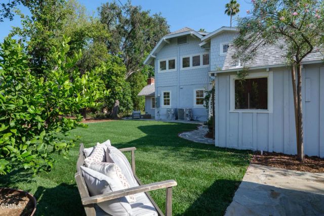 1225 Boston Street, Altadena, CA 91001