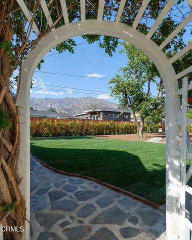 1225 Boston Street, Altadena, CA 91001