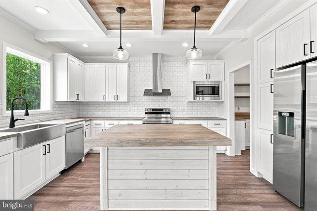 10657 CATHARPIN RD, Spotsylvania, VA 22551