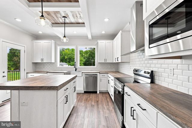 10657 CATHARPIN RD, Spotsylvania, VA 22551