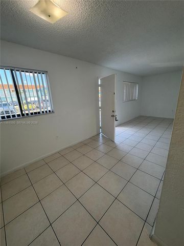 5702 W 26th Ave 5702, Hialeah, FL 33016