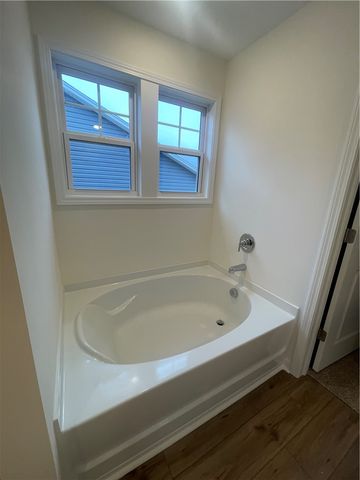 1 Halsey Street, Central, SC 29630