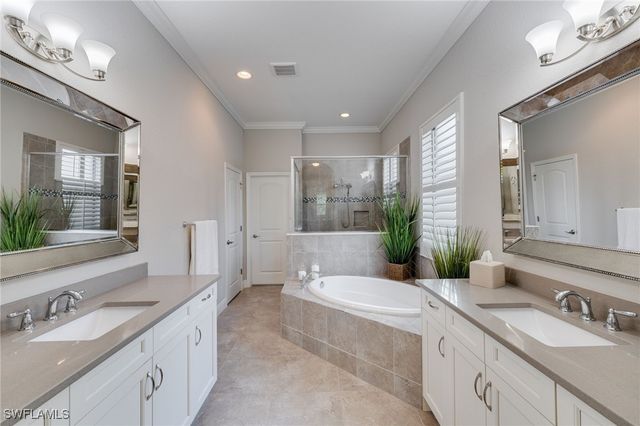 1626 Serrano CIR, Naples, FL 34105