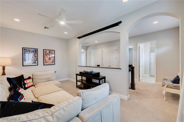 1626 Serrano CIR, Naples, FL 34105