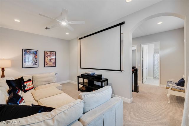 1626 Serrano CIR, Naples, FL 34105