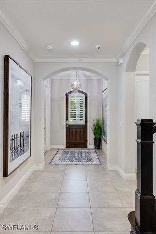 1626 Serrano CIR, Naples, FL 34105