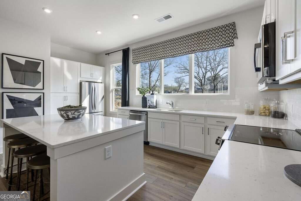 1355 Breezy Street SE 110, Atlanta, GA 30315 — photo 4