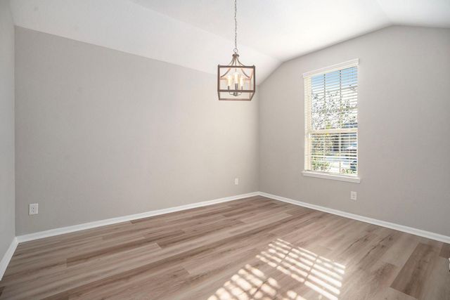 4027 Spurwing Lane, Baytown, TX 77521