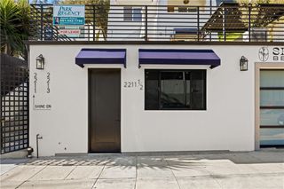 2211 1/2 Hyperion, Los Angeles, CA 90027