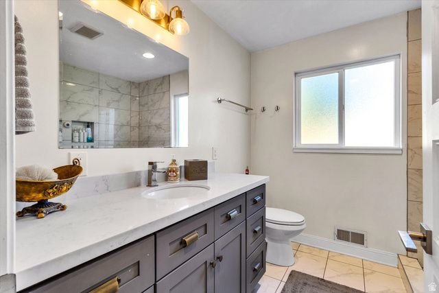 2080 E SANDS DR, Holladay, UT 84124