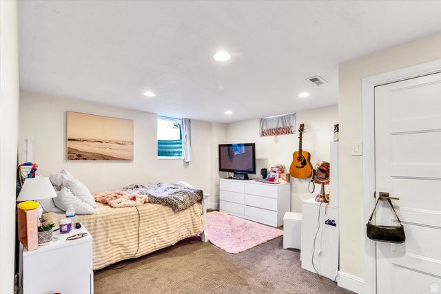 2080 E SANDS DR, Holladay, UT 84124