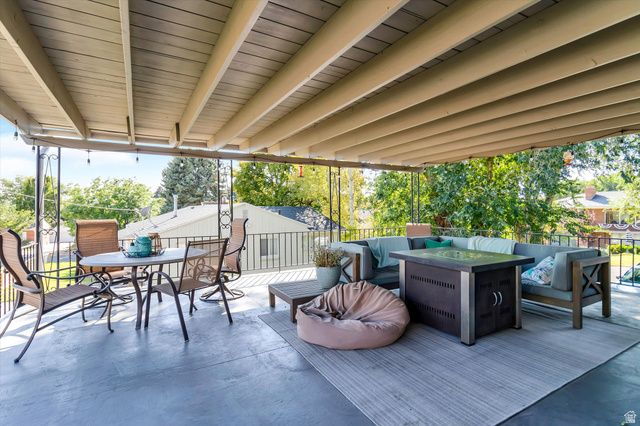 2080 E SANDS DR, Holladay, UT 84124