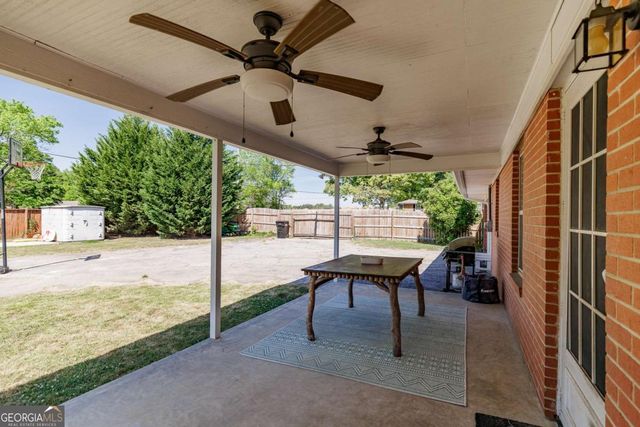 338 Virginia Lane, Hull, GA 30646