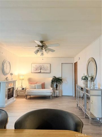 20863 waalew b2, Apple Valley, CA 92307