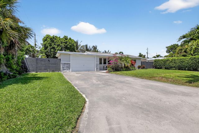 153 SE 30th Avenue, Boynton Beach, FL 33435