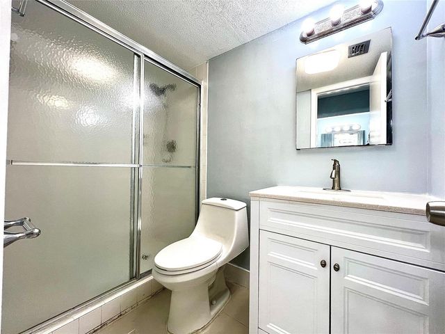 7450 NW 17th Street 110, Plantation, FL 33313