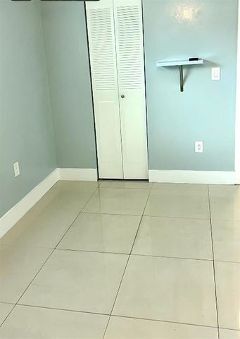 7450 NW 17th Street 110, Plantation, FL 33313