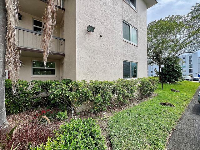 7450 NW 17th Street 110, Plantation, FL 33313