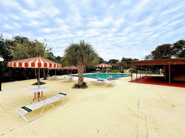 7450 NW 17th Street 110, Plantation, FL 33313