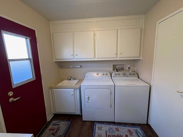 38521 Cactus Lane, Palm Desert, CA 92260