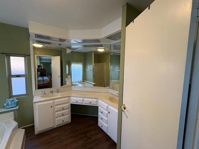 38521 Cactus Lane, Palm Desert, CA 92260