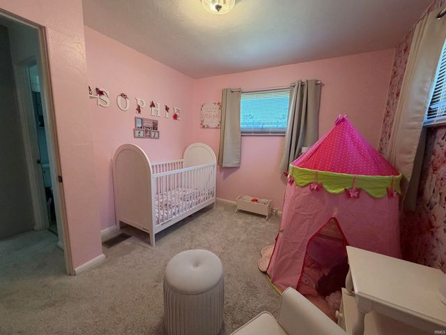 2322 Rockne Drive, South Bend, IN 46615