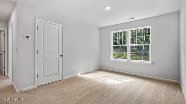 230 Lake Tyler Drive, New Bern, NC 28560