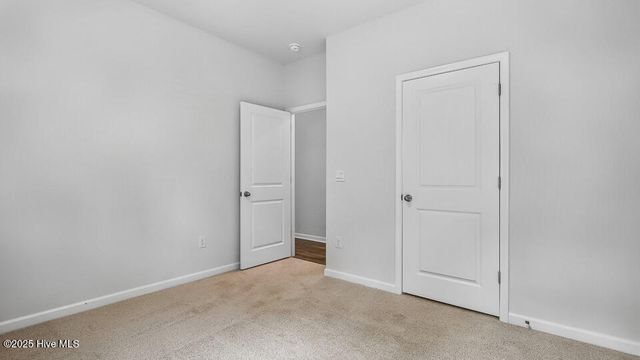 230 Lake Tyler Drive, New Bern, NC 28560