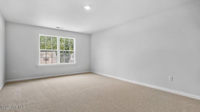 230 Lake Tyler Drive, New Bern, NC 28560