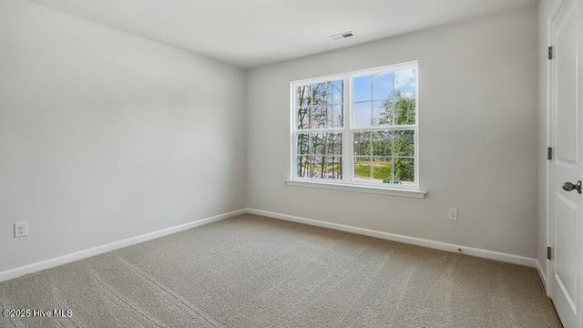 230 Lake Tyler Drive, New Bern, NC 28560